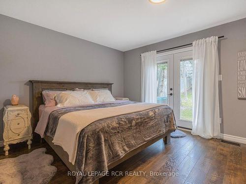 59 Thomas Shepperd Dr N, East Gwillimbury, ON - Indoor Photo Showing Bedroom