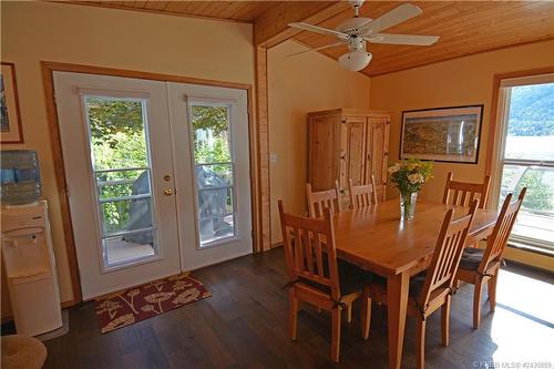 2273 Bealby Road, Nelson, BC - Indoor Photo Showing Dining Room