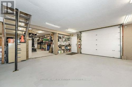 8486 Side Road 10 Sdrd, Guelph/Eramosa, ON - Indoor Photo Showing Garage