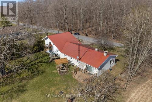 600 Kleinsteuber Park Rd, Prince Edward County, ON - Outdoor