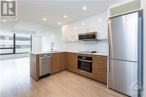 340 Queen Street Unit#1201, Ottawa, ON - Indoor Photo Showing Kitchen With Stainless Steel Kitchen With Upgraded Kitchen