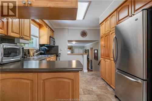 419 Saint Olivier, Saint-Louis-De-Kent, NB - Indoor Photo Showing Kitchen With Double Sink