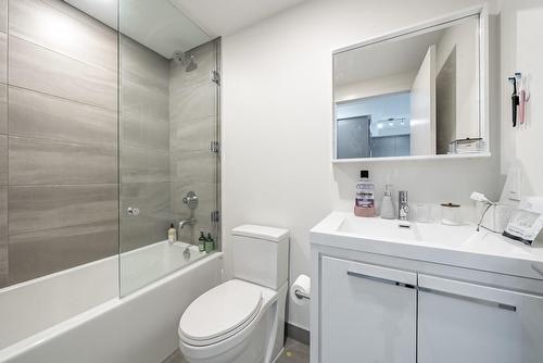 Bathroom - 212 King William Street|Unit #1316, Hamilton, ON - Indoor Photo Showing Bathroom