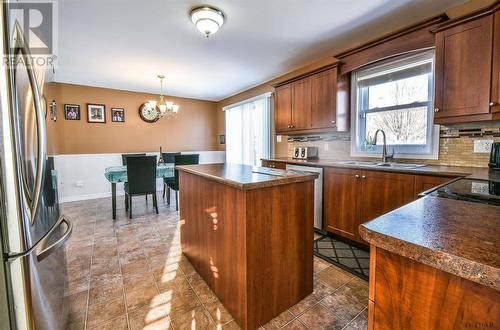 56 Jv Bonhomme Blvd, Timmins, ON - Indoor Photo Showing Kitchen With Double Sink