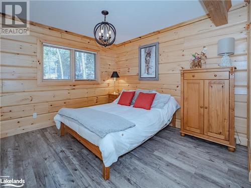 110 Cedar Shores Pvt, Bracebridge, ON - Indoor Photo Showing Bedroom