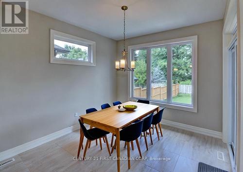2003 Lockwood Crescent, Strathroy-Caradoc, ON - Indoor Photo Showing Dining Room
