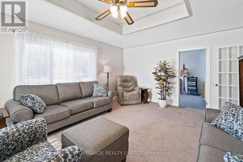 159 Ashley St, Belleville, ON - Indoor Photo Showing Living Room