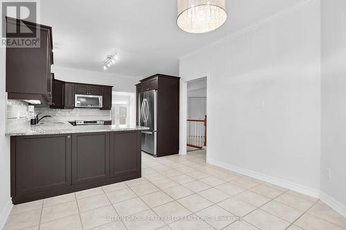 #75 -50 Northumberland Rd, London, ON - Indoor Photo Showing Kitchen