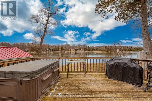 217 Rollies Point Rd, Curve Lake First Nation 35, ON - Outdoor With View