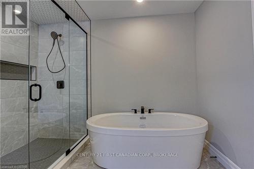 #Lot 21 -35 Old Course Rd, St. Thomas, ON - Indoor Photo Showing Bathroom