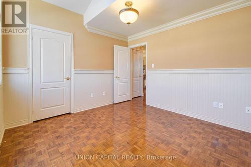 9 Cross Country Boulevard, Caledon, ON - Indoor Photo Showing Other Room