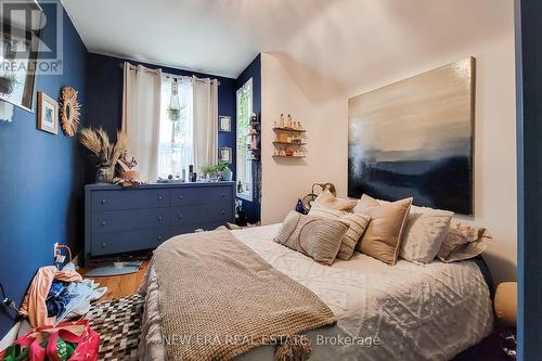 74 Kinrade Avenue, Hamilton, ON - Indoor Photo Showing Bedroom