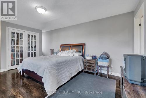 4166 Cawthra Road, Mississauga, ON - Indoor Photo Showing Bedroom