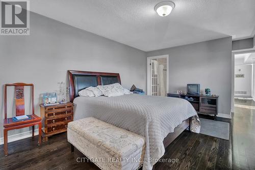 4166 Cawthra Rd, Mississauga, ON - Indoor Photo Showing Bedroom