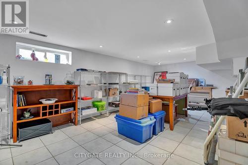 4166 Cawthra Rd, Mississauga, ON - Indoor