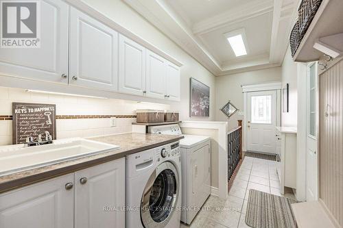 39 Louvain Drive, Brampton, ON - Indoor Photo Showing Laundry Room