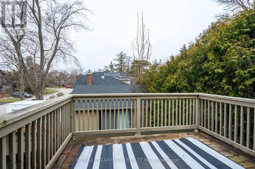 2105 Caroline St, Burlington, ON - Outdoor With Deck Patio Veranda