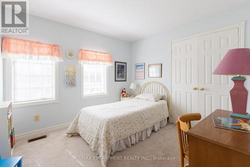 5069 Montclair Drive, Mississauga, ON - Indoor Photo Showing Bedroom