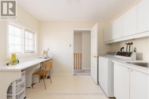 5069 Montclair Drive, Mississauga, ON - Indoor Photo Showing Laundry Room