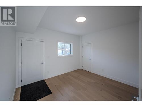 3271 Evergreen Drive, Penticton, BC - Indoor Photo Showing Other Room