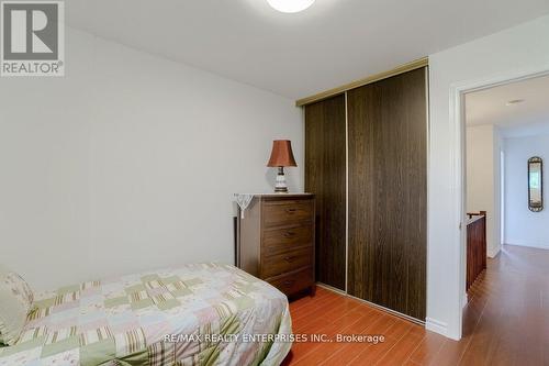 99 - 25 Brimwood Boulevard, Toronto, ON - Indoor Photo Showing Bedroom
