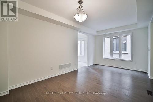 25 Bromfield St, Whitby, ON - Indoor Photo Showing Other Room
