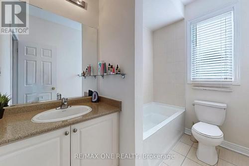 1 Ascalon Dr, Vaughan, ON - Indoor Photo Showing Bathroom