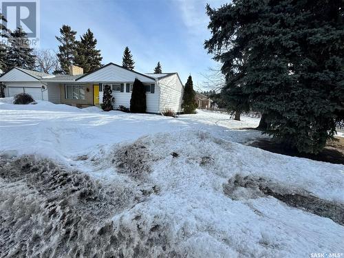 83 Logan Crescent W, Yorkton, SK - Outdoor