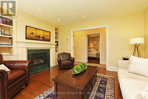 7 Purling Pl, Toronto, ON - Indoor Photo Showing Living Room With Fireplace