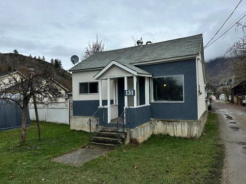 131 77Th Avenue, Grand Forks, BC - Outdoor