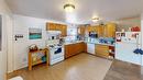 1221 Alexander Drive, Golden, BC  - Indoor Photo Showing Kitchen 