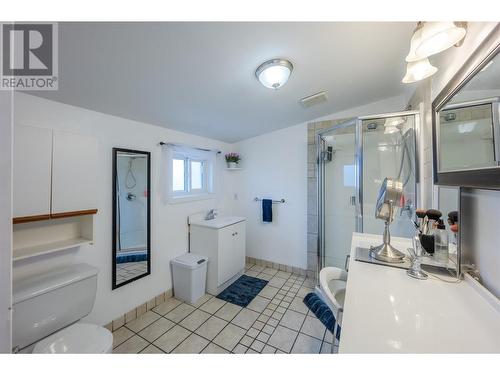 13013 Rosedale Avenue, Summerland, BC - Indoor Photo Showing Bathroom