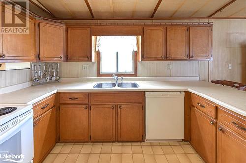 580 West Street Unit# 112, Orillia, ON - Indoor Photo Showing Kitchen With Double Sink