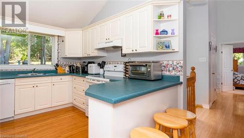 172 Bruce Road 9, South Bruce Peninsula, ON - Indoor Photo Showing Kitchen With Double Sink