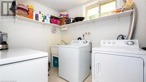 172 Bruce Road 9, South Bruce Peninsula, ON - Indoor Photo Showing Laundry Room