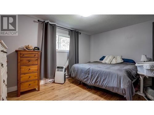 2255 Rosedale Avenue, Armstrong, BC - Indoor Photo Showing Bedroom