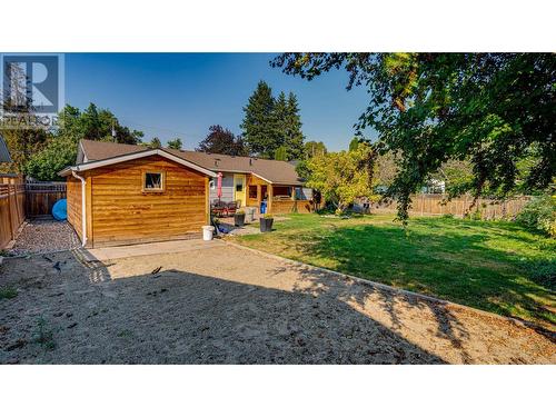 2255 Rosedale Avenue, Armstrong, BC - Outdoor