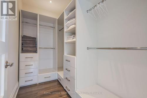 125 Craigmore Cres, Blue Mountains, ON - Indoor With Storage