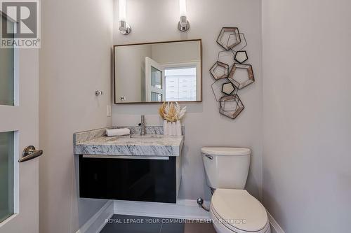 125 Craigmore Cres, Blue Mountains, ON - Indoor Photo Showing Bathroom