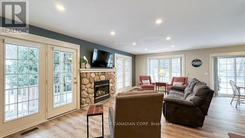 8 Harbour Park Court, Lambton Shores, ON - Indoor Photo Showing Living Room With Fireplace