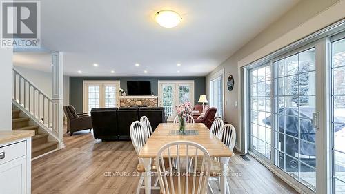 8 Harbour Park Court, Lambton Shores, ON - Indoor Photo Showing Dining Room