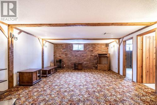 112 Golden Mile Road, Kawartha Lakes, ON - Indoor Photo Showing Other Room