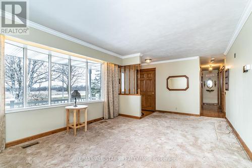 112 Golden Mile Rd, Kawartha Lakes, ON - Indoor Photo Showing Other Room