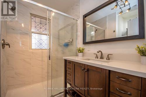 26 Anne St, Kawartha Lakes, ON - Indoor Photo Showing Bathroom