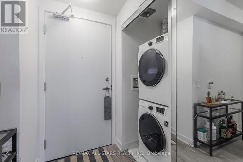 711 - 195 Redpath Avenue, Toronto, ON - Indoor Photo Showing Laundry Room