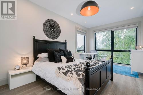 32 Servington Cres, Toronto, ON - Indoor Photo Showing Bedroom