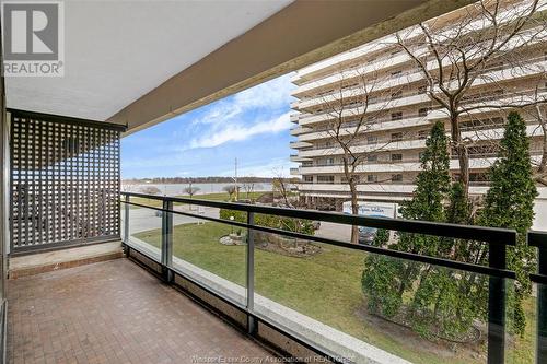 5125 Riverside Drive East Unit# 202, Windsor, ON - Outdoor With Balcony With Exterior