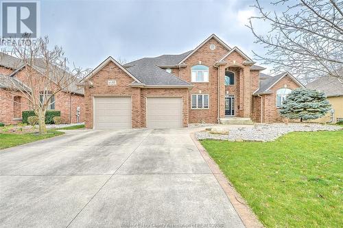 115 Fescue, Amherstburg, ON - Outdoor With Facade