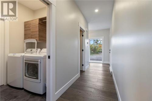 280 Comeau Point Road, Shemogue, NB - Indoor Photo Showing Laundry Room