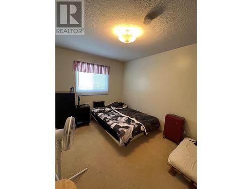 160 Gwillim Crescent, Tumbler Ridge, BC - Indoor Photo Showing Bedroom